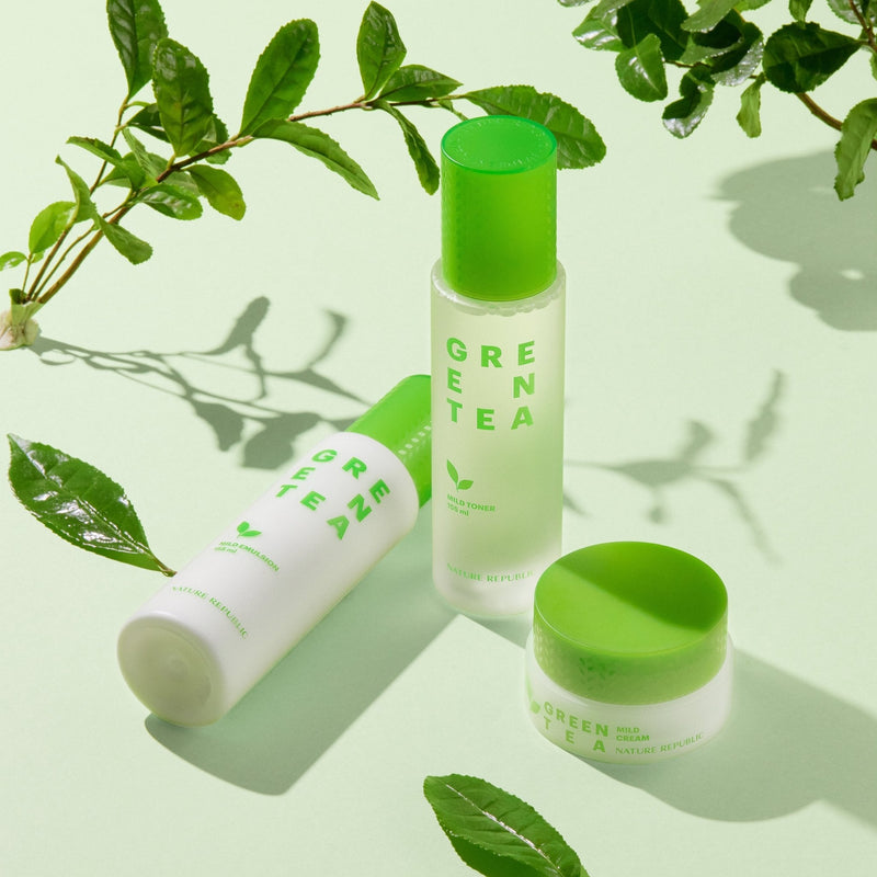 Pure Green Tea Skin Care Set [Free Mini Toner, Emulsion, and Facial Cotton]